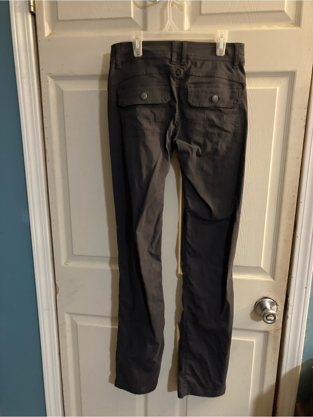 Prana Women’s Halle Low Rise
Bootcut Pant with Roll-Up Leg Size 0 - Picture 11 of 14